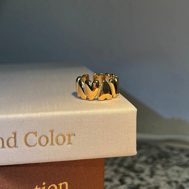 Melted Heart Ring - Gold